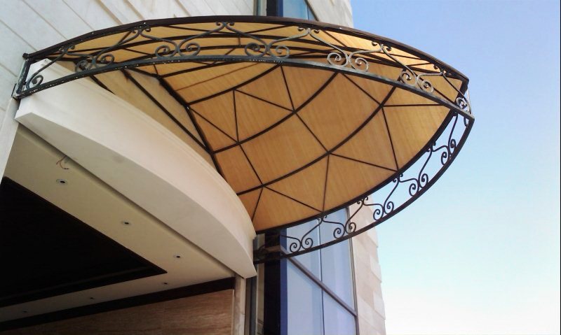 IMAGES055445 (300)